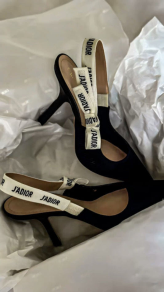 Adore Bow